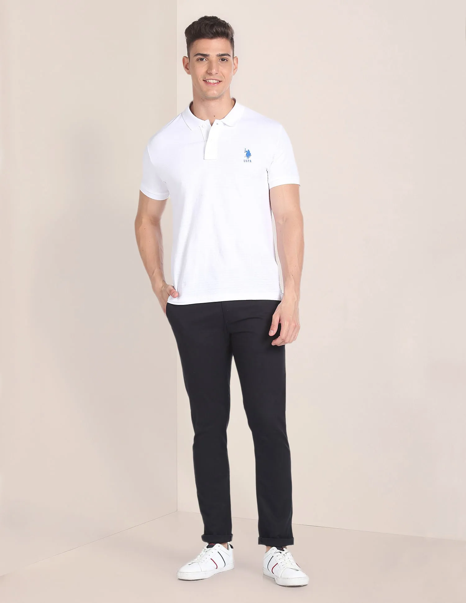 Austin Regular Fit Solid Trousers