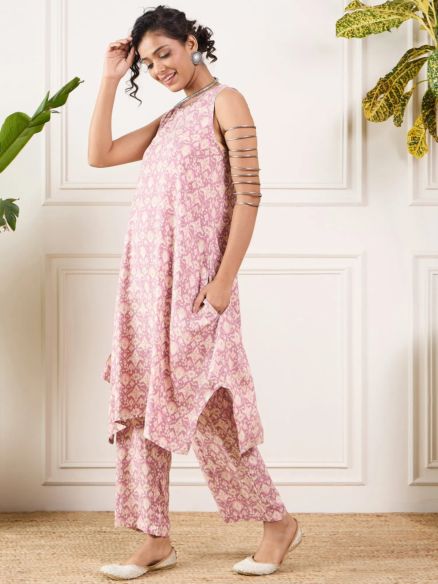 Dusty Pink Ikkat Print Foil Round Neck Kurta Pant Set