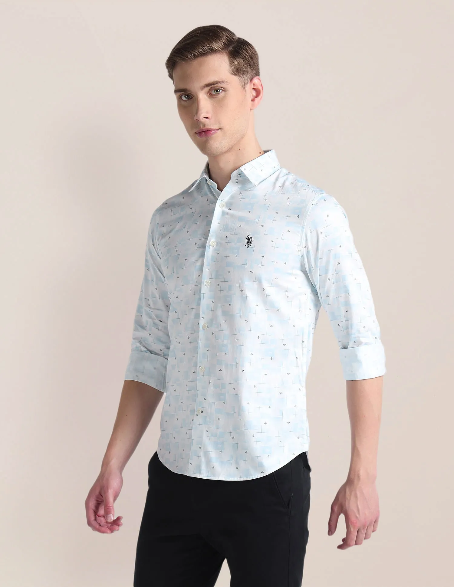 Geometric Print Tailored Fit Shirt